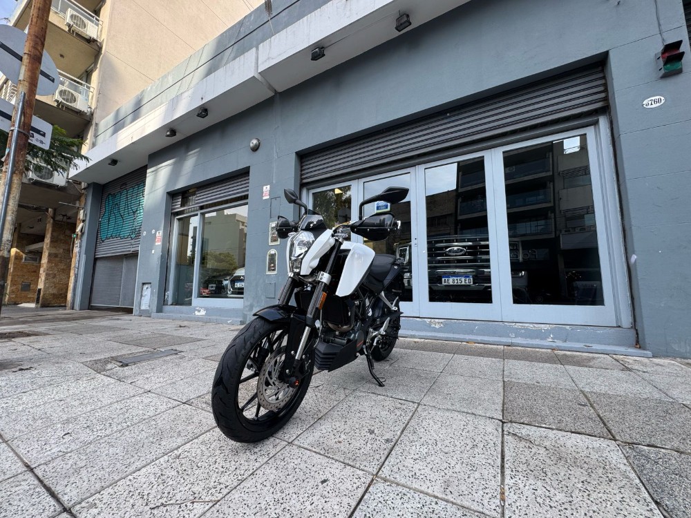 KTM duke 200cc